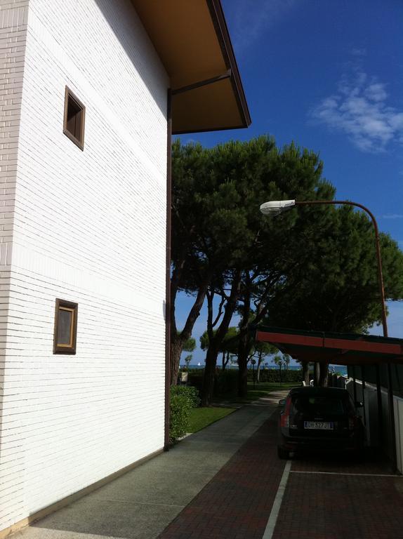 Residence Garden -Walterigato Apartments Solo Per Famiglie 利多迪迪耶索洛 外观 照片